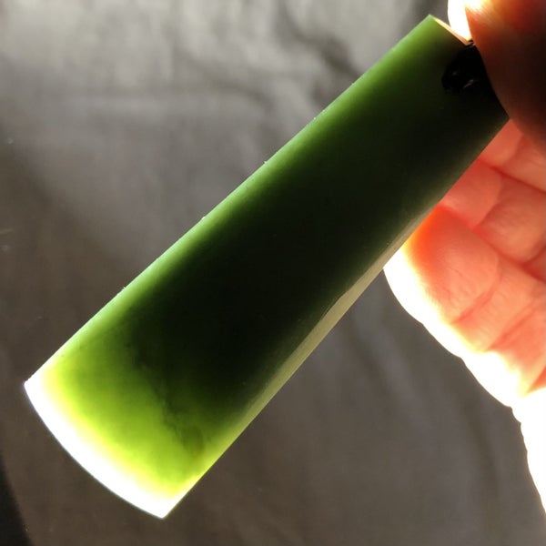 CRAZY 1 DAY AUCTION: 7.5cm Greenstone Toki Pendant, $1 Reserve Carousel 2