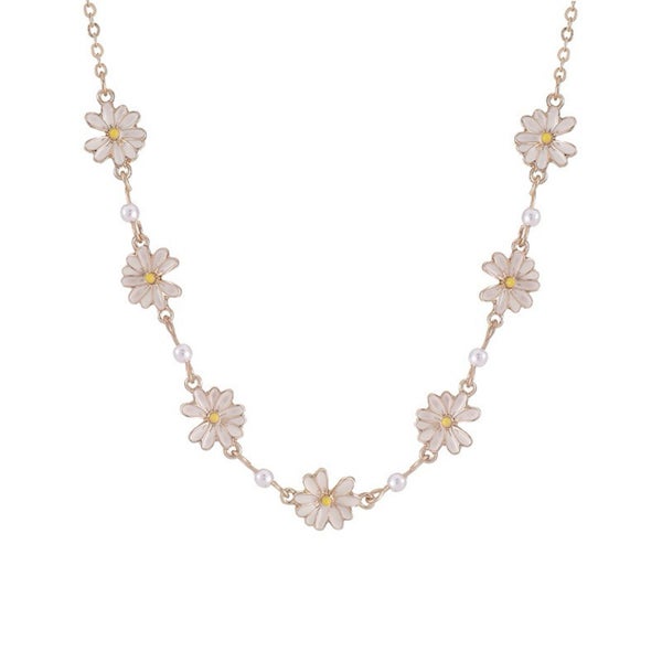 Dainty Daisy Pearl Chain Necklace Carousel 3
