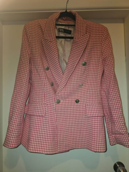Pink Zara jacket Carousel 1