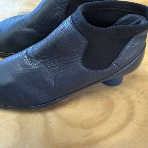 Camper “Alright” Navy Ankle Boots Size 41 Carousel 2