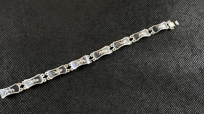 Vintage Siam Sterling Niello Bracelet – Mythical Dancers & Deities - Lot E413 Carousel 2