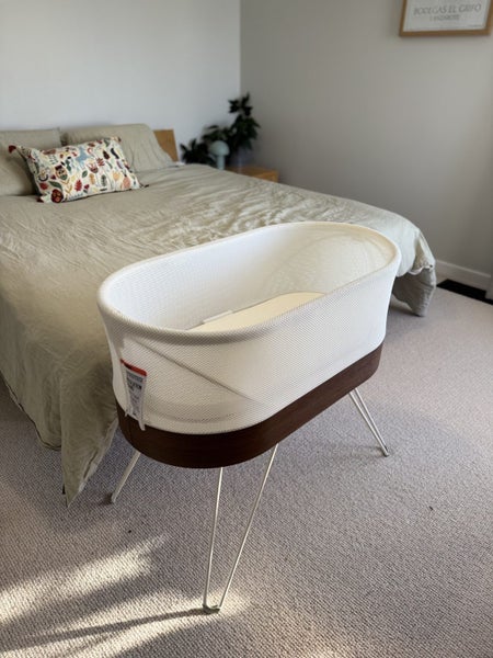 Snoo Smart Sleeper Bassinet – Excellent Condition, 7 Months Use Only Carousel 2