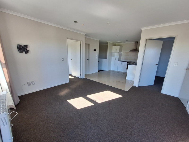 Image 1 of 11