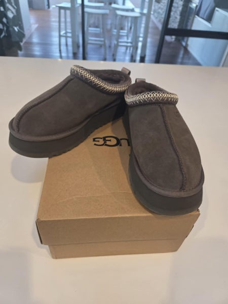 UGG Womens Tazz Carousel 2
