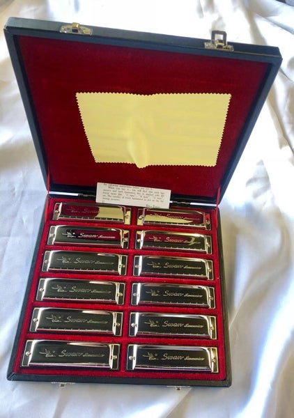 Swan Harmonica Set of 12 Chromed Harmonicas comes with Luxury gift box (Blues) Carousel 4