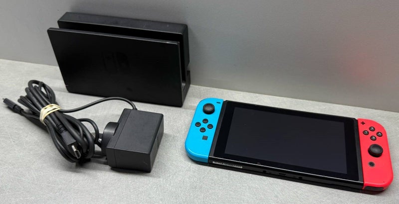 Nintendo Switch - Switch Console Carousel 1
