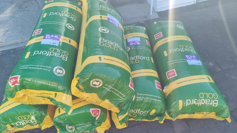 Bradford gold ceiling insulation r3.6 Carousel 1
