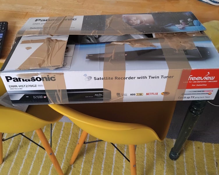 Panasonic DMR-HST270GZ Satellite Freeview Recorder with Twin Tuner Carousel 1