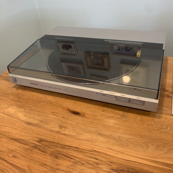 Terrific Technics SL-DL5 Linear Turntable - Just Serviced! Carousel 1