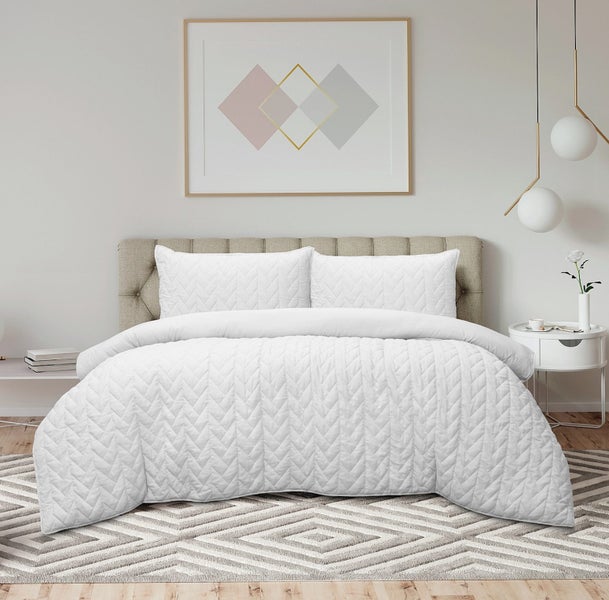 Ardor Maya Quilted Duvet Cover Set Super King White NEW! Carousel 2