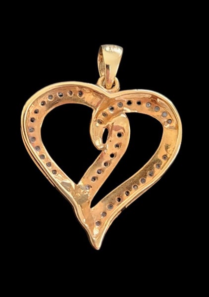 9ct Yellow Gold Diamond Heart Pendant (c. 0.25ct) Carousel 3