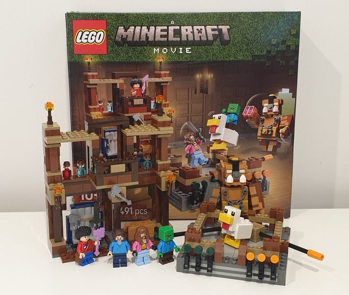 LEGO Minecraft Movie 21272 Woodland Mansion Fighting Ring inc Instructions Carousel 1