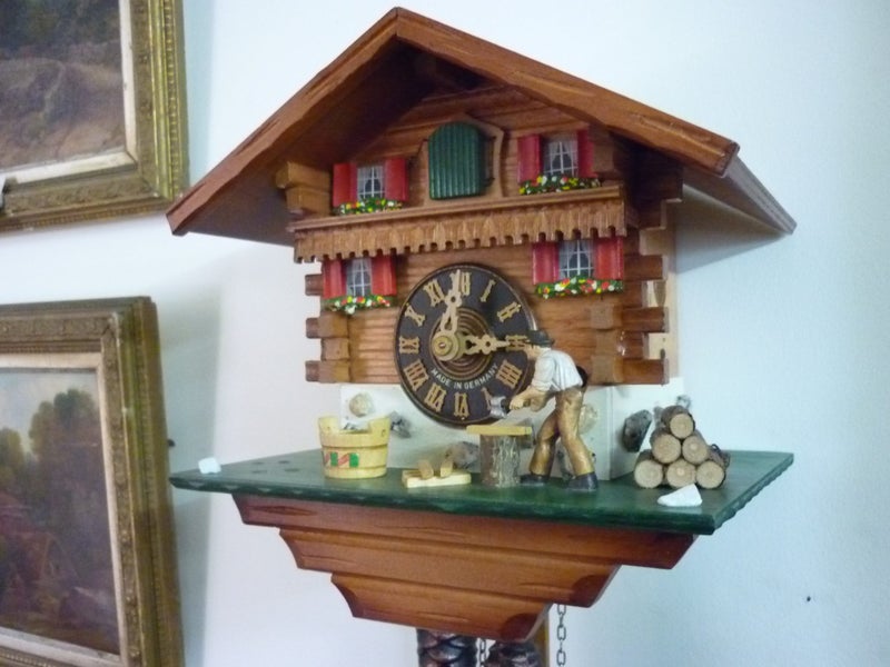 CUCKOO CLOCK. SWISS CHALET. GERMAN MADE. Carousel 6