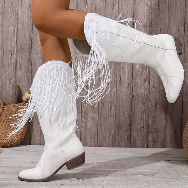 SALE!! Womens Size 9True to size western White PU Leather Boots Cowgirl Style Carousel 1