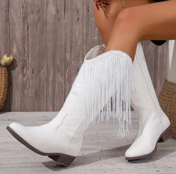 SALE!! Womens Size 9True to size western White PU Leather Boots Cowgirl Style Carousel 2