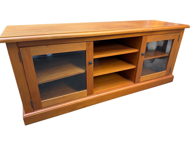 Beautiful solid rimu entertainment unit- FULLY RESTORED Carousel 2