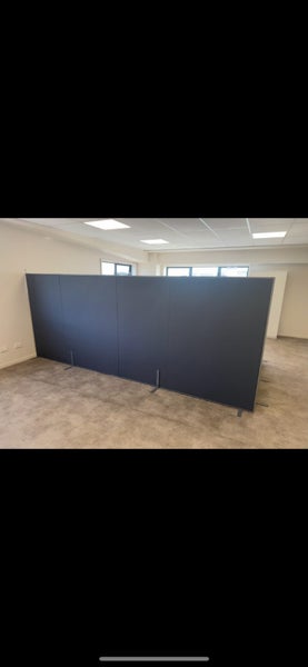 Partition wall Carousel 1