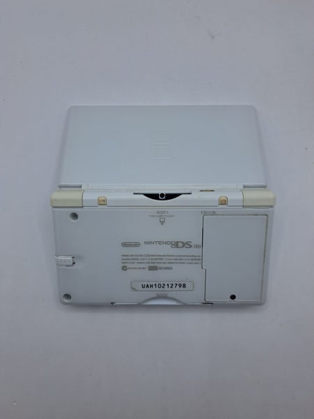 * White Nintendo DS Lite Console w/ Charger & Stylus * Carousel 3