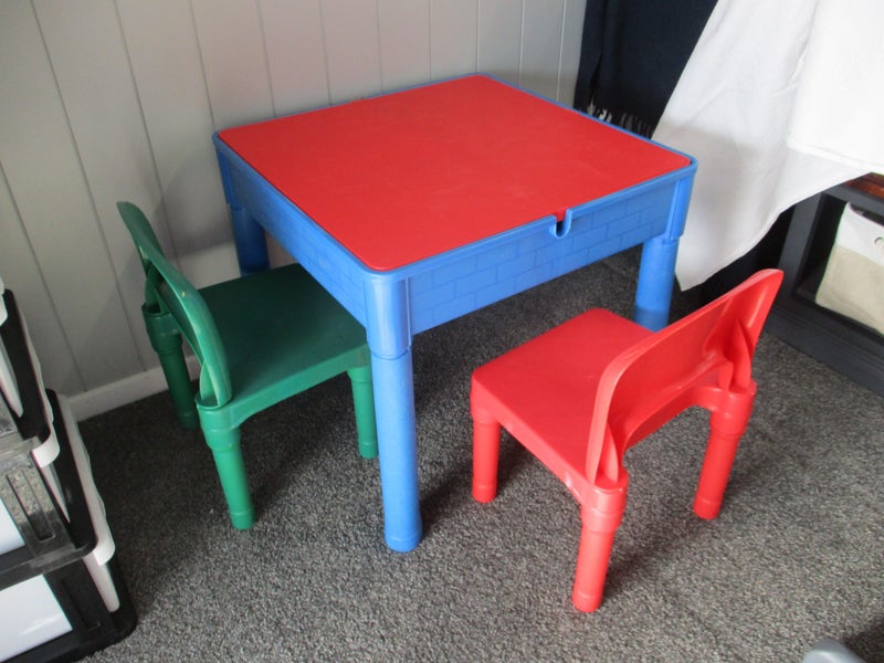 Kids table and chairs - Block table too Carousel 2