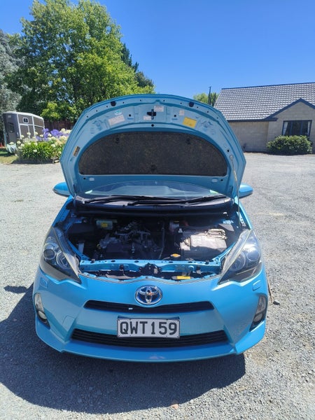 2014 Toyota Aqua62863253816833111