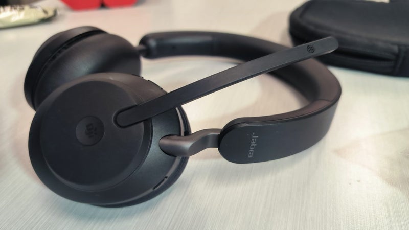 Jabra Evolve2 65 Bluetooth Noise Canceling Carousel 4