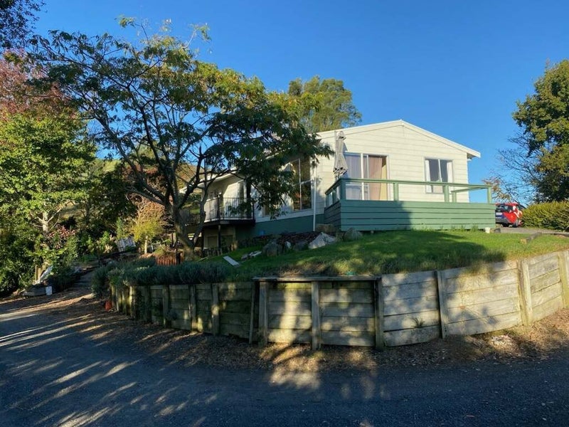 Image 1 of 11