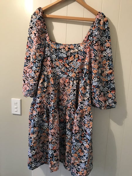 VERO MODA DRESS ~ Size 14-16 Puffy Sleeves Striking Fabric English Design : : : Carousel 15