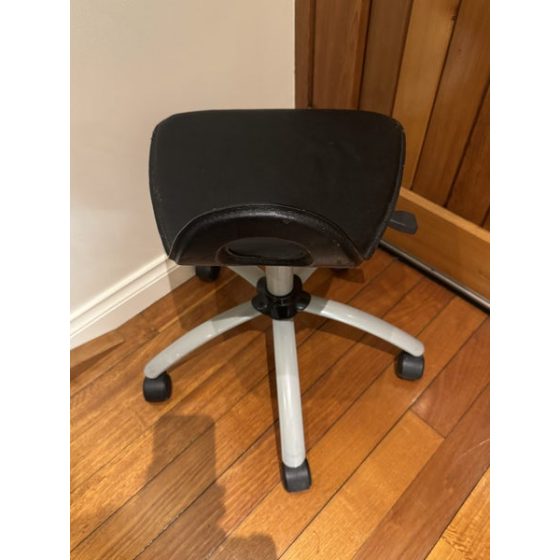 Black Office Swivel Chair - Height Adjustable Carousel 9