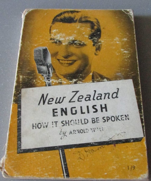 " New Zealand English How It should Be Spoken " Book By Arnold Walls 1938 Carousel 1
