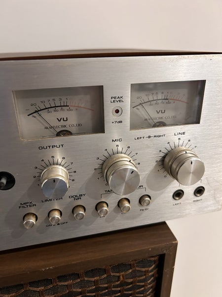 Akai Vintage cassette Deck Carousel 2