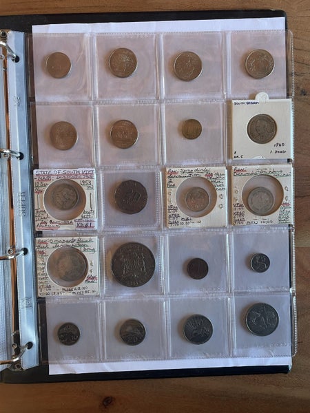 Album collection of approx. 250 different modern world coins (#14) Carousel 15