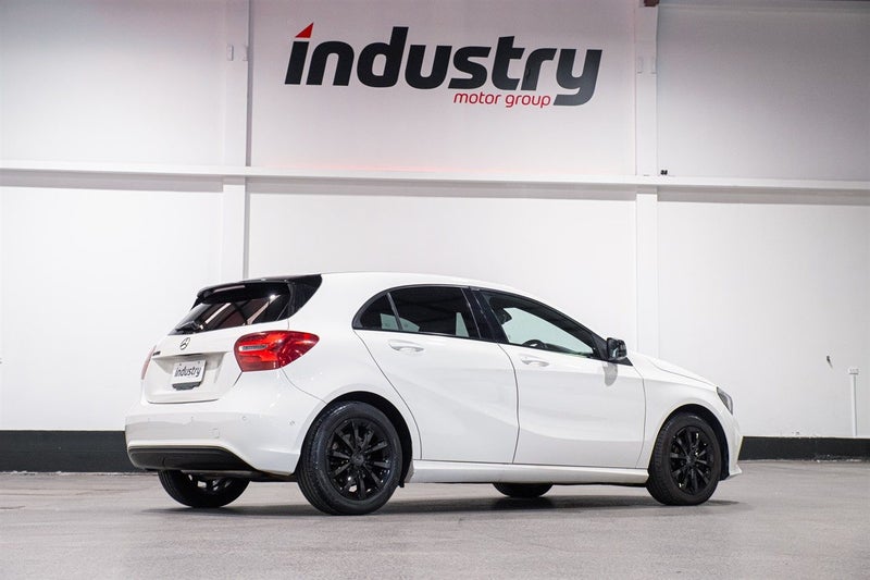 2015 Mercedes-Benz A 180 Radar-Safety F/Lift62863255409410111