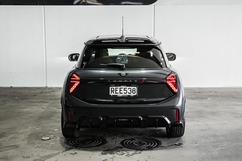 2024 MINI Cooper S 2.0PT/7AT/HA/3DR62863246146817114