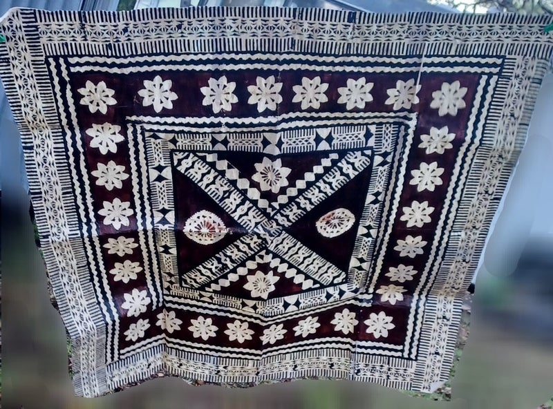 Tapa Cloth 1x1 meter Carousel 1