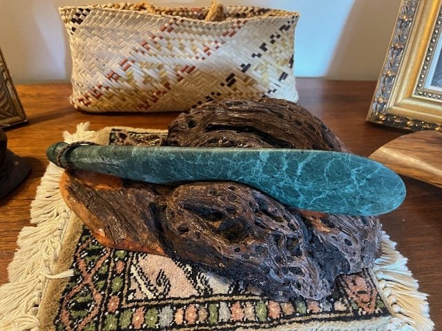 Pounamu Mere/Patu Carousel 2