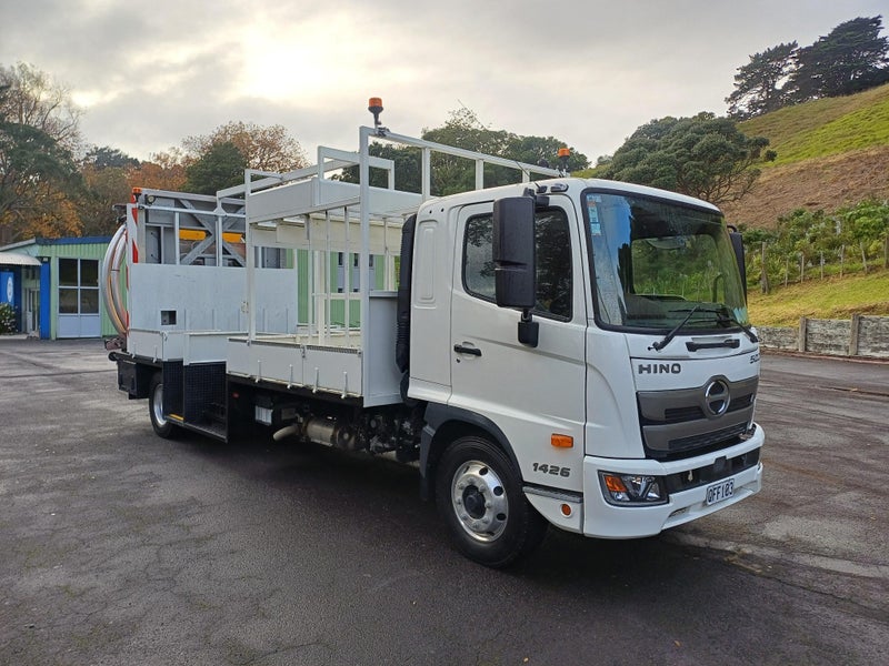 2023 Hino 500 Level 2 Traffic Management62864759814657113