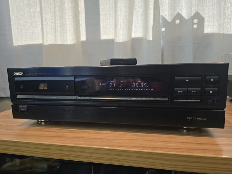 Denon DCD-3520 Master CD player + Remote Carousel 1