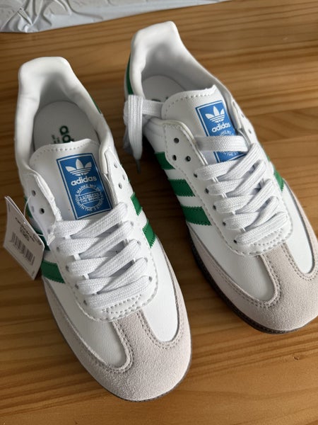 Adidas Samba Classic Sneakers - White with Green Stripes (New)EU 38 Carousel 2