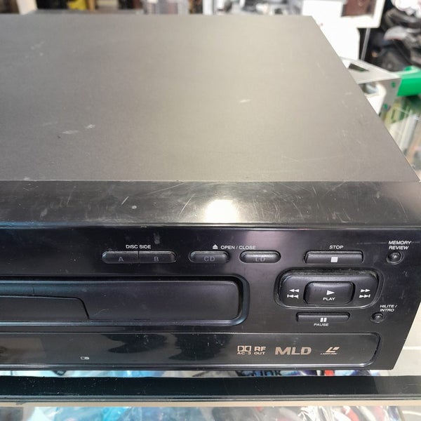 Denon laserdisc player LA-2300 Carousel 1
