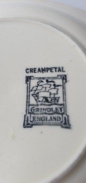 Grindley Cream Petal dessert bowl aprox 16cm Carousel 5