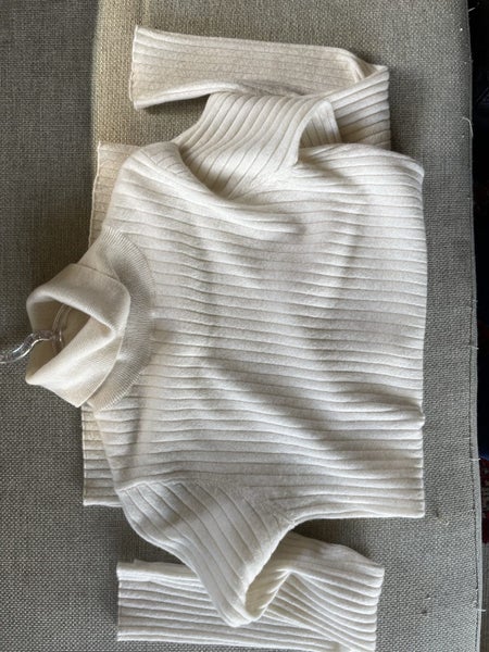 100% cream cashmere jumper by MARLE Carousel 1