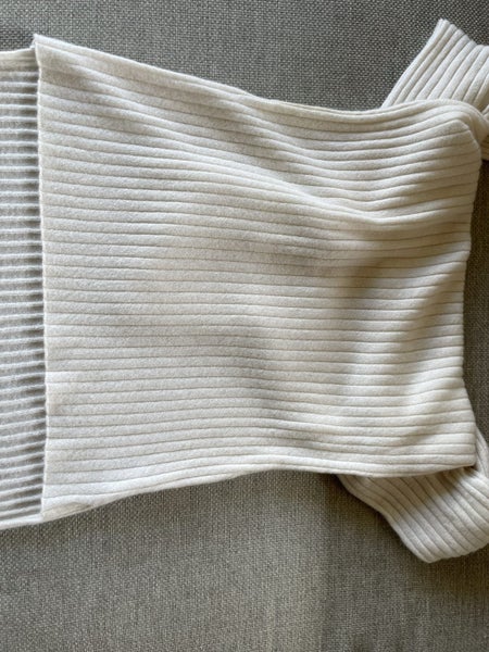 100% cream cashmere jumper by MARLE Carousel 2