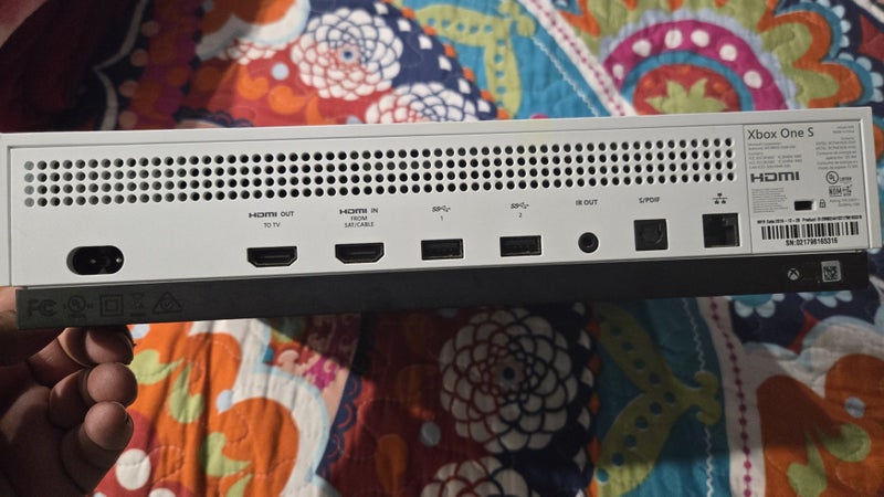 Xbox one s console $1 reserve Carousel 4