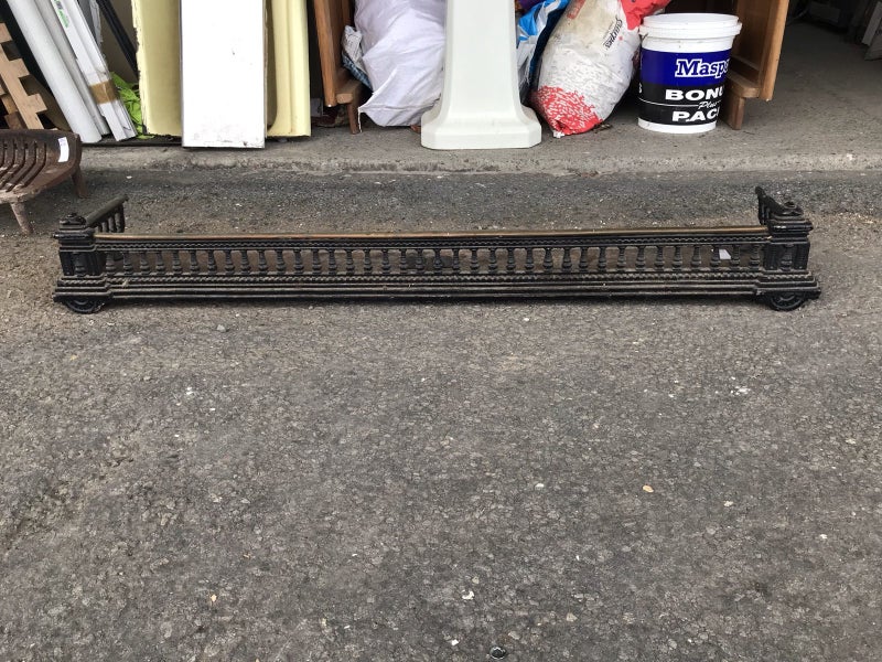 Antique Fireplace Fender Guard - #02942. Carousel 1