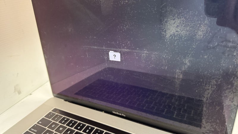 Faulty 2017 Apple Macbook Pro Carousel 2
