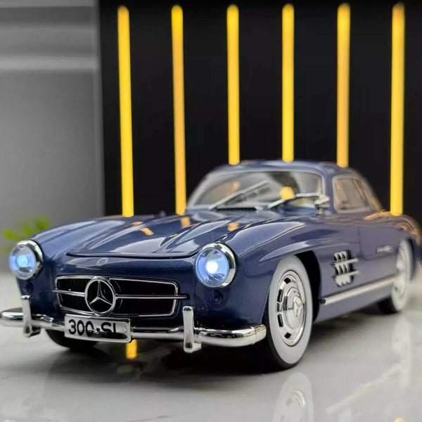 1:24 Mercedes-Benz 300SL 1936 Diecast Carousel 2