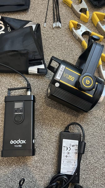 GODOX V150 & ACCESSORIES62863224719746112