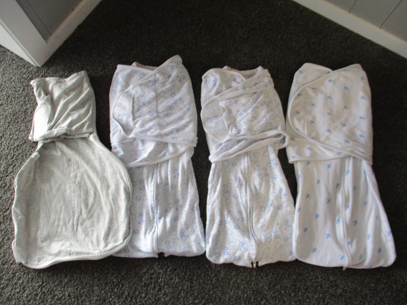 4 x swaddles (3 Mum2Mum + 1 Tommee Tippee) Carousel 1