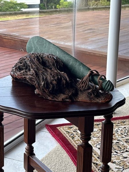 Pounamu Mere/Patu Carousel 1