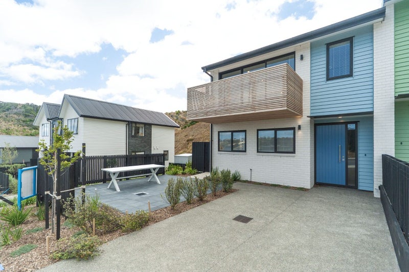 Image 1 of 20